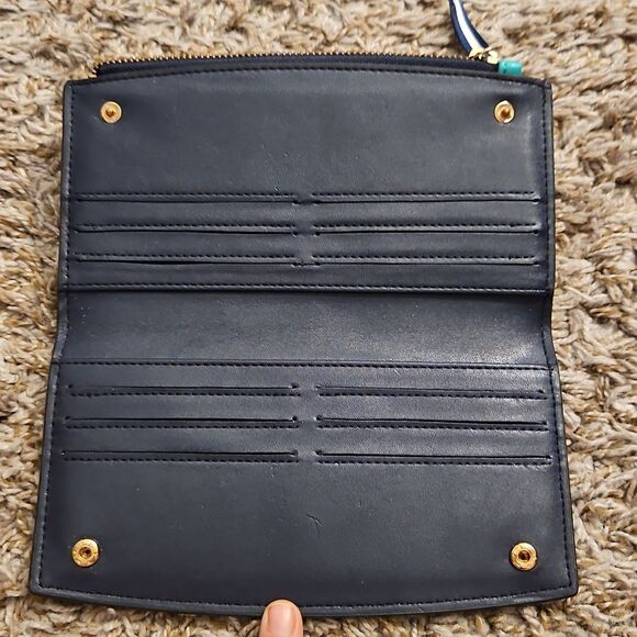 A New Day Green & White Striped Wallet – Card Holder Zip Compartment - Picture 2 of 7